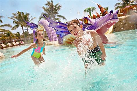 Лето 2026 на Хайнане: идеальные отели для семейного отдыха с детьми